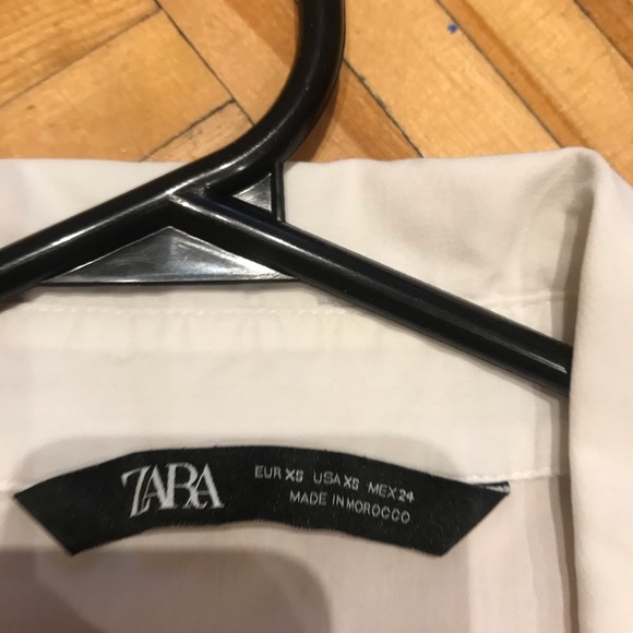 Zara Women's  gold Button Down Shirt​ - Picture 4 of 5